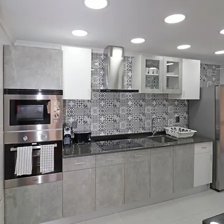 Laura's House Σπίτι διακοπών *