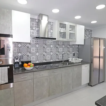 بيت للعطل Laura's House *