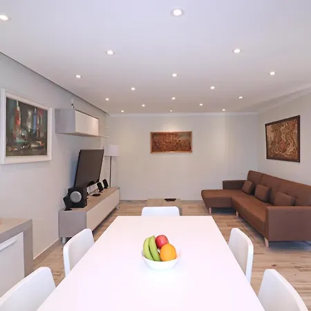 Laura's House