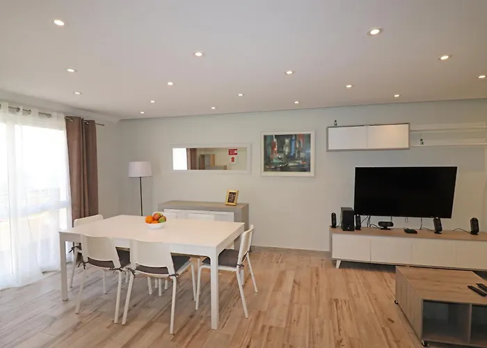 Laura's House Holiday home *